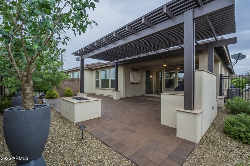291 Las Puertas Ln, Queen Creek, AZ 85140