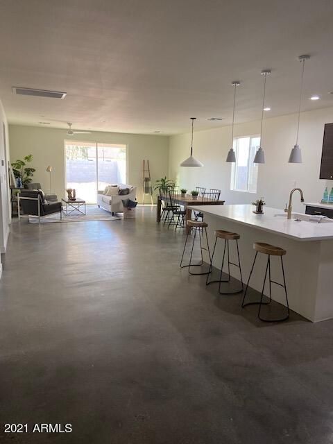 2910 E Blanche Dr, Phoenix, AZ 85032