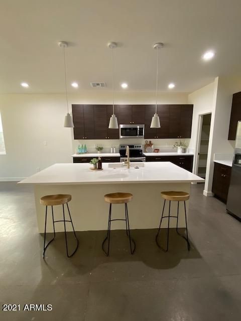 2910 E Blanche Dr, Phoenix, AZ 85032