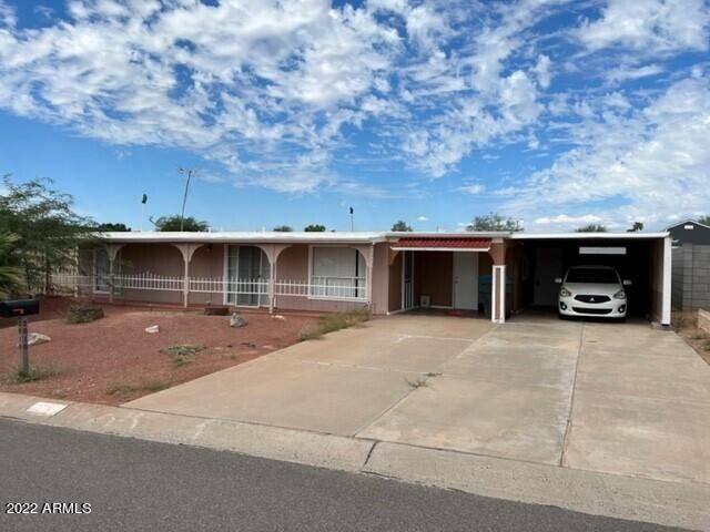 2910 E Wahalla Ln, Phoenix, AZ 85050