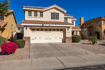 2910 Windsong Dr, Phoenix, AZ 85048