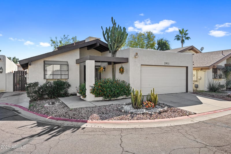 2911 Cholla St, Phoenix, AZ 85029