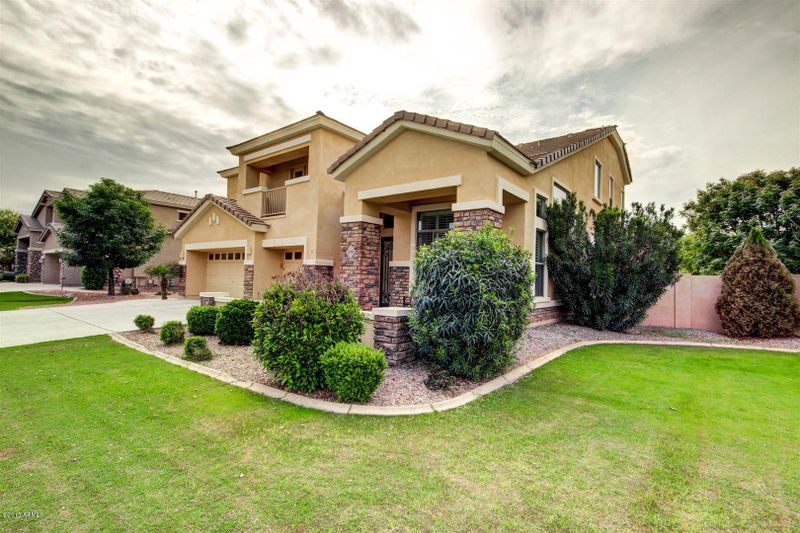 2911 E Weather Vane Rd, Gilbert, AZ 85296