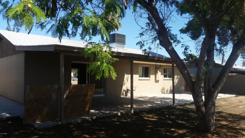 2911 N 53rd Dr, Phoenix, AZ 85031
