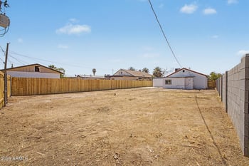 2912 Monroe St, Phoenix, AZ 85034