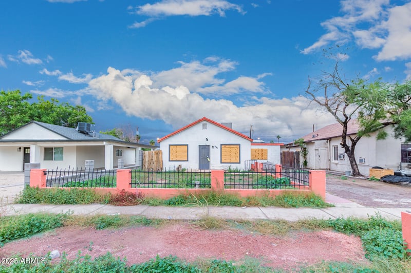 2912 Monroe St, Phoenix, AZ 85034