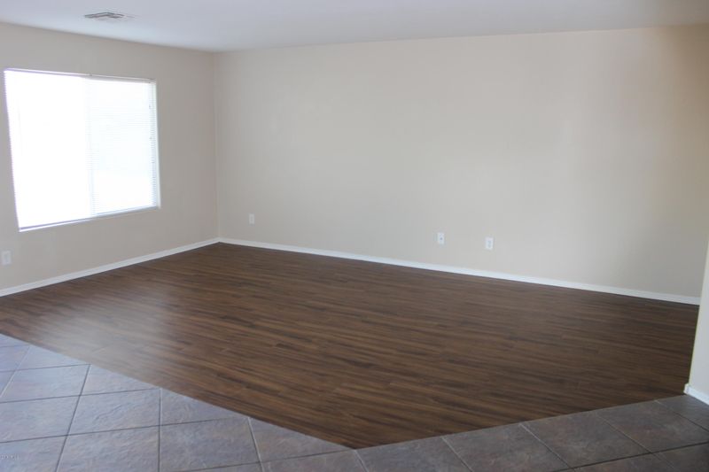 2912 W Pollack St, Phoenix, AZ 85041