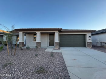 2913 Mecklenburg Way, San Tan Valley, AZ 85143