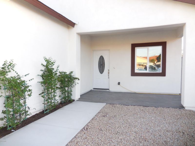 2913 W Cypress St, Phoenix, AZ 85009