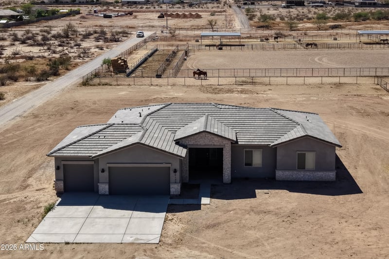 29134 254th Ave, Wittmann, AZ 85361