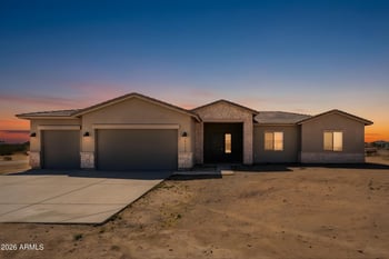 29134 254th Ave, Wittmann, AZ 85361