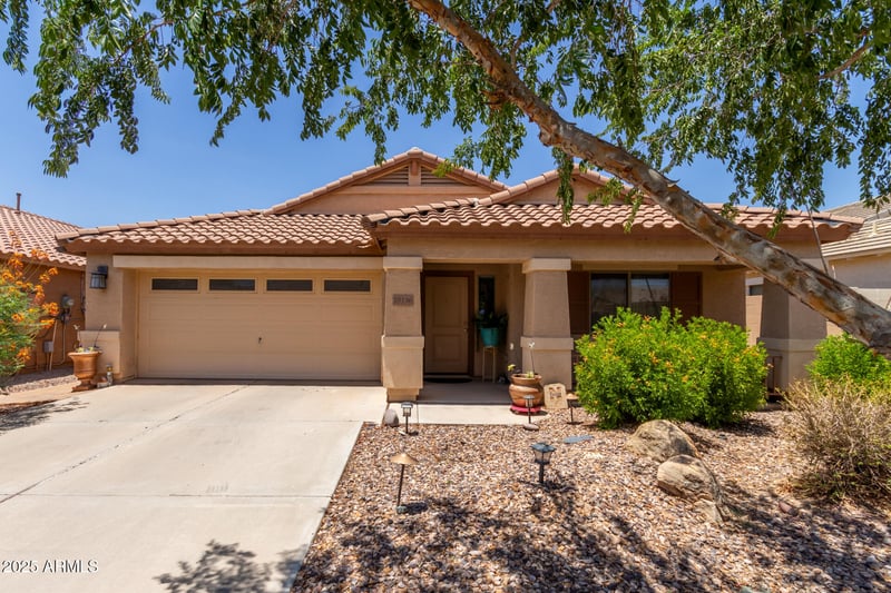29136 Gold Ln, San Tan Valley, AZ 85143