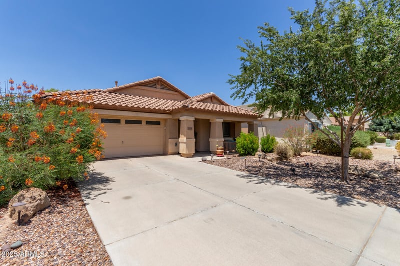 29136 Gold Ln, San Tan Valley, AZ 85143