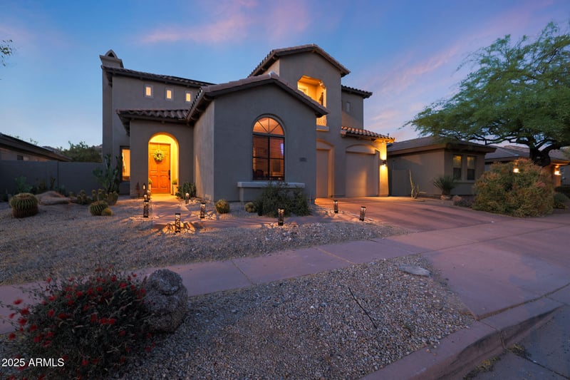 2914 Caravaggio Ln, Phoenix, AZ 85086