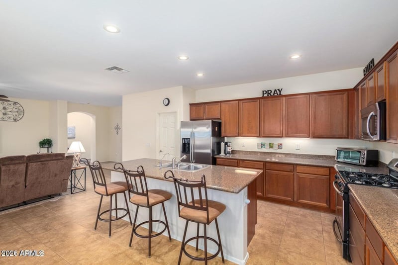 2914 E Coconino Dr, Gilbert, AZ 85298