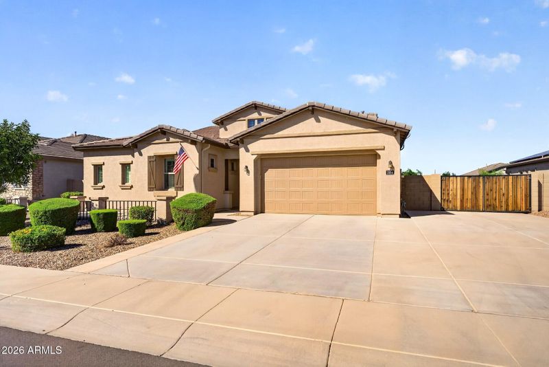 2914 E Inca Ln, San Tan Valley, AZ 85140