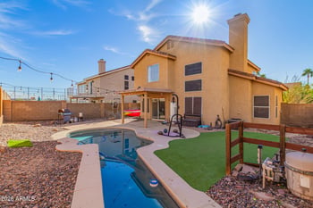 2914 Windsong Dr, Phoenix, AZ 85048