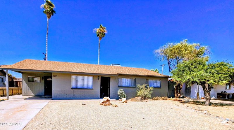 2914 W Corrine Dr, Phoenix, AZ 85029