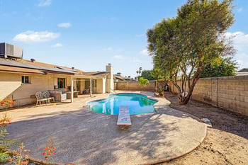 2914 W Redfield Rd, Phoenix, AZ 85053