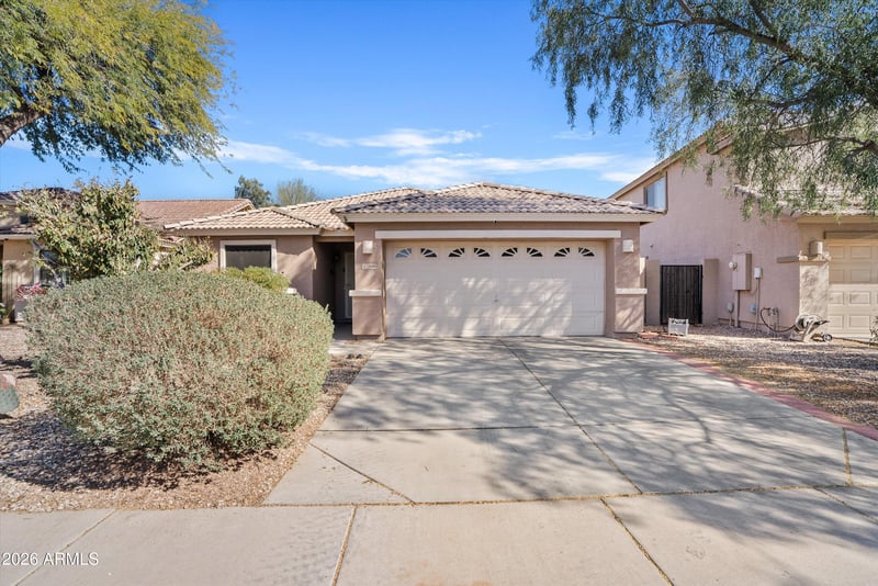 29149 Yellow Bee Dr, San Tan Valley, AZ 85143