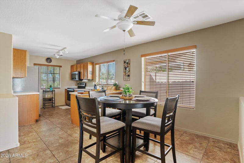 29149 Yellow Bee Dr, San Tan Valley, AZ 85143