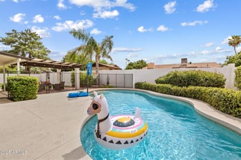 2915 Vista Dr, Phoenix, AZ 85032