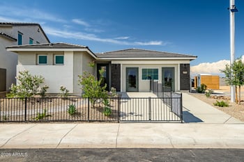 2916 Villa Ave, San Tan Valley, AZ 85143