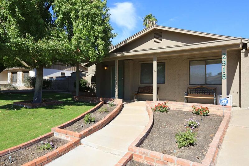 2916 E Willow Ave, Phoenix, AZ 85032