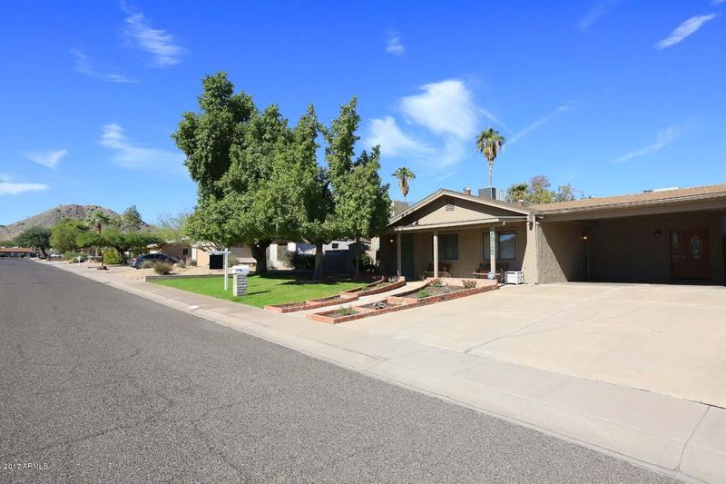 2916 E Willow Ave, Phoenix, AZ 85032