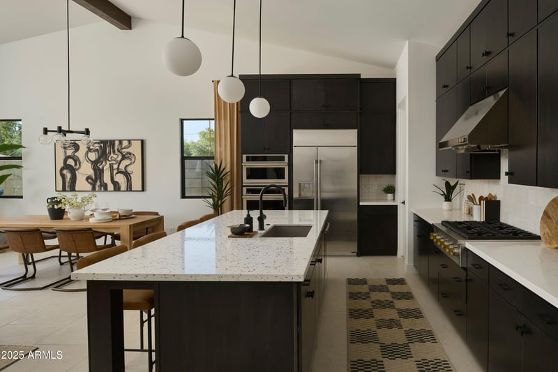 2916 Sells Dr, Phoenix, AZ 85016