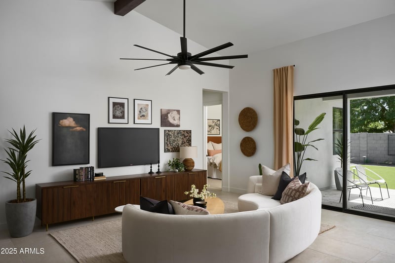 2916 Sells Dr, Phoenix, AZ 85016