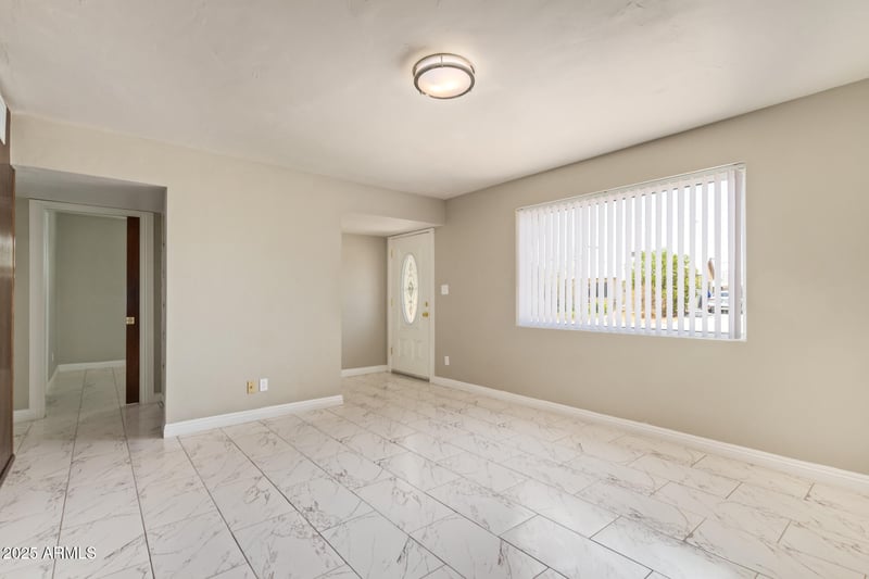 2917 Diana Ave, Phoenix, AZ 85051
