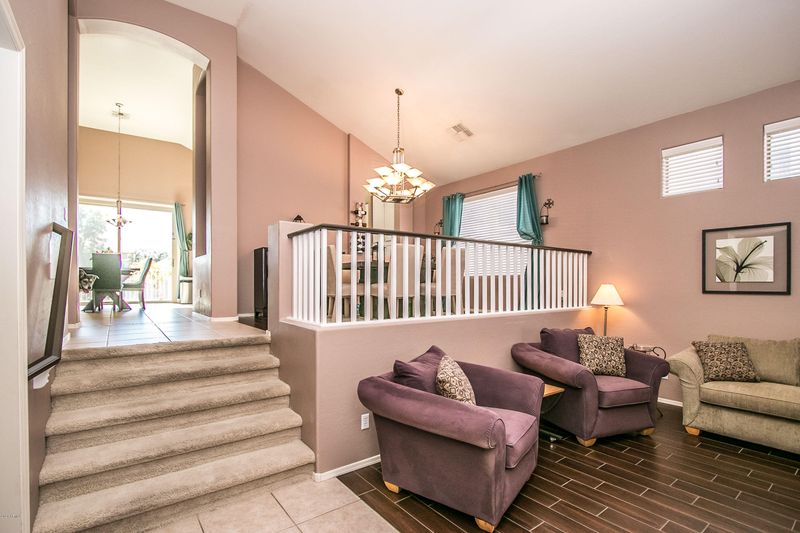 2917 E County Down Dr, Chandler, AZ 85249