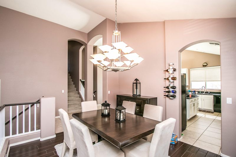 2917 E County Down Dr, Chandler, AZ 85249