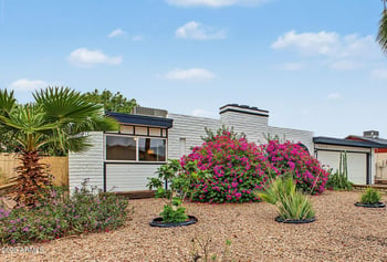 2917 W Laurel Ln, Phoenix, AZ 85029