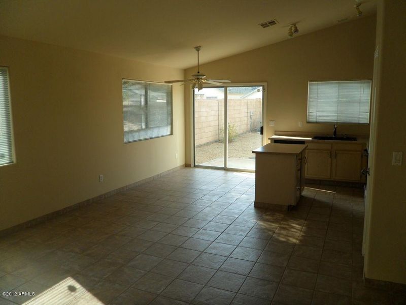 2917 W Potter Dr, Phoenix, AZ 85027