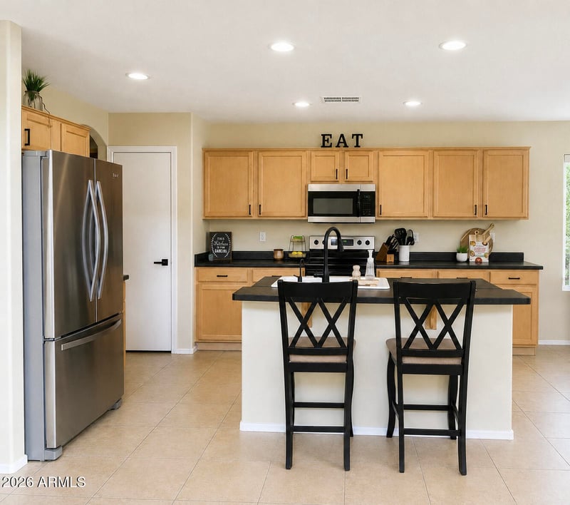 29173 N Yellow Bee Dr, San Tan Valley, AZ 85143