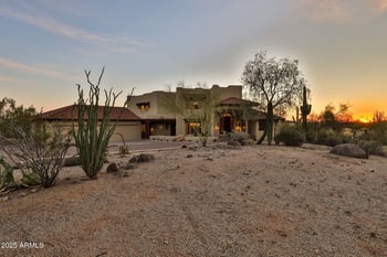 2918 90th St, Mesa, AZ 85207