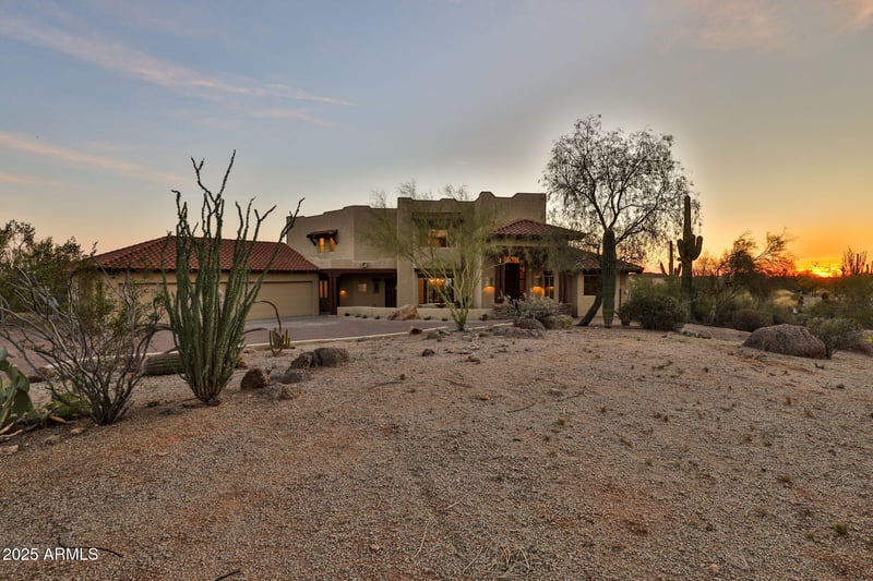 2918 90th St, Mesa, AZ 85207
