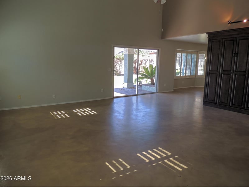 2918 E Saltsage Dr, Phoenix, AZ 85048