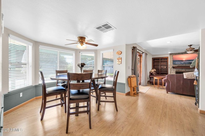 2919 W Kerry Ln, Phoenix, AZ 85027