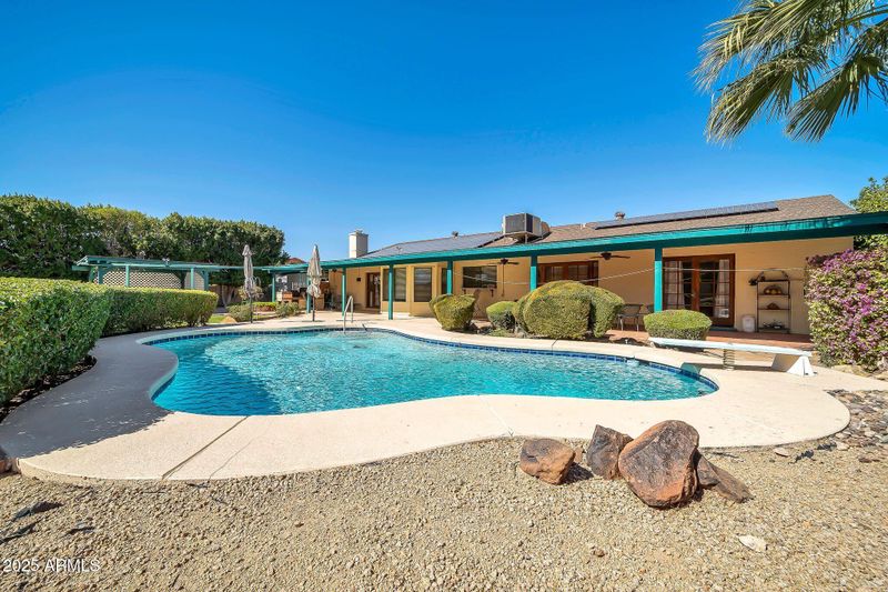 2919 W Kerry Ln, Phoenix, AZ 85027