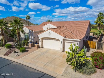 292 W Stirrup Ln, San Tan Valley, AZ 85143