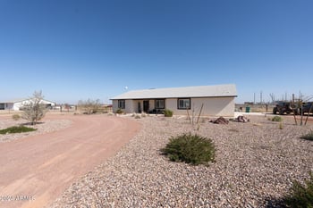2920 Derby St, Casa Grande, AZ 85194
