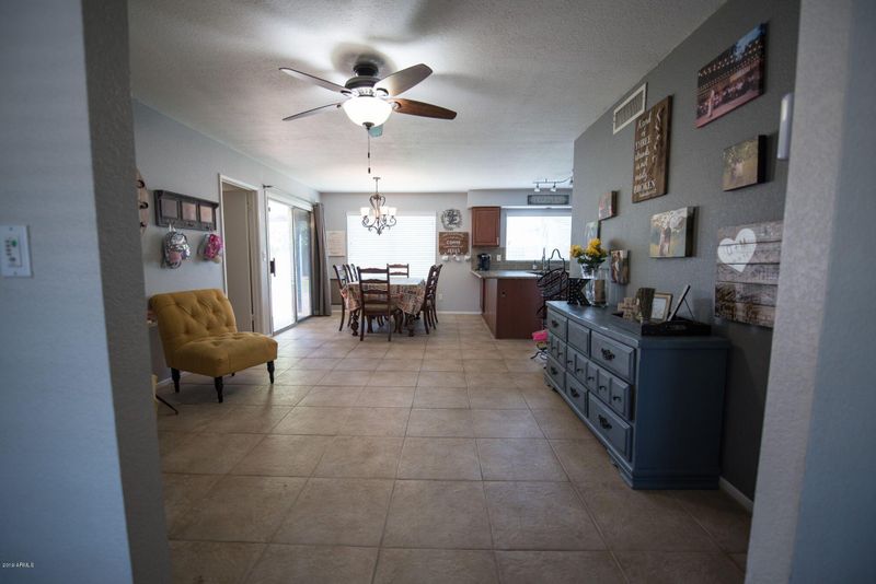 2920 E Charleston Ave, Phoenix, AZ 85032