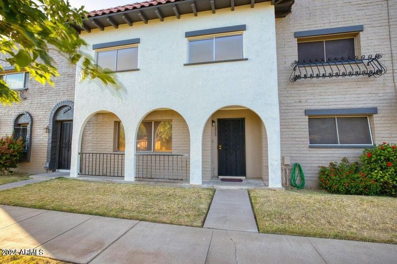 2920 E Clarendon Ave, Phoenix, AZ 85016