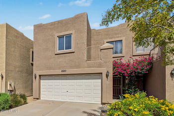 2920 E Eberle Ln, Phoenix, AZ 85032