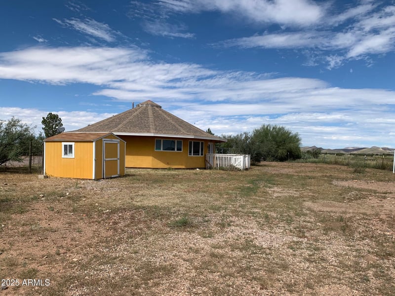 2920 Loma Alta Dr, Douglas, AZ 85607