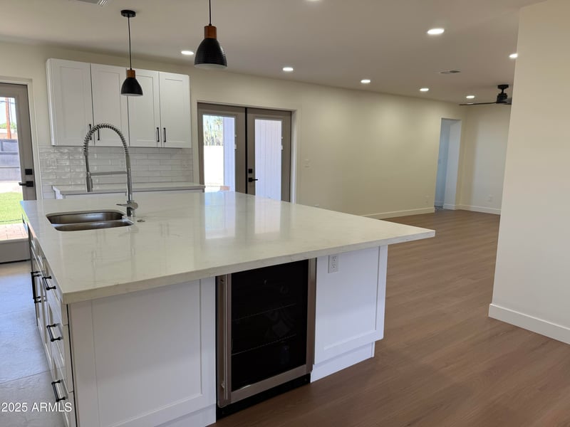 2920 Rita Ln, Tempe, AZ 85282