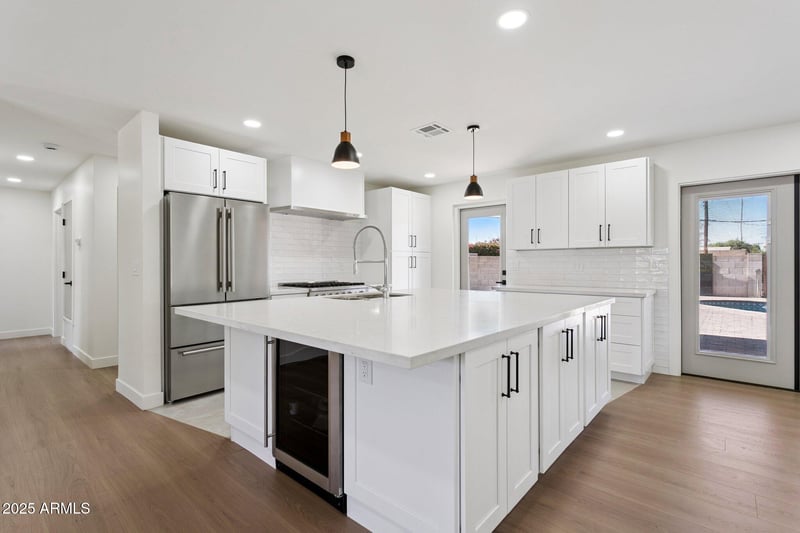 2920 Rita Ln, Tempe, AZ 85282